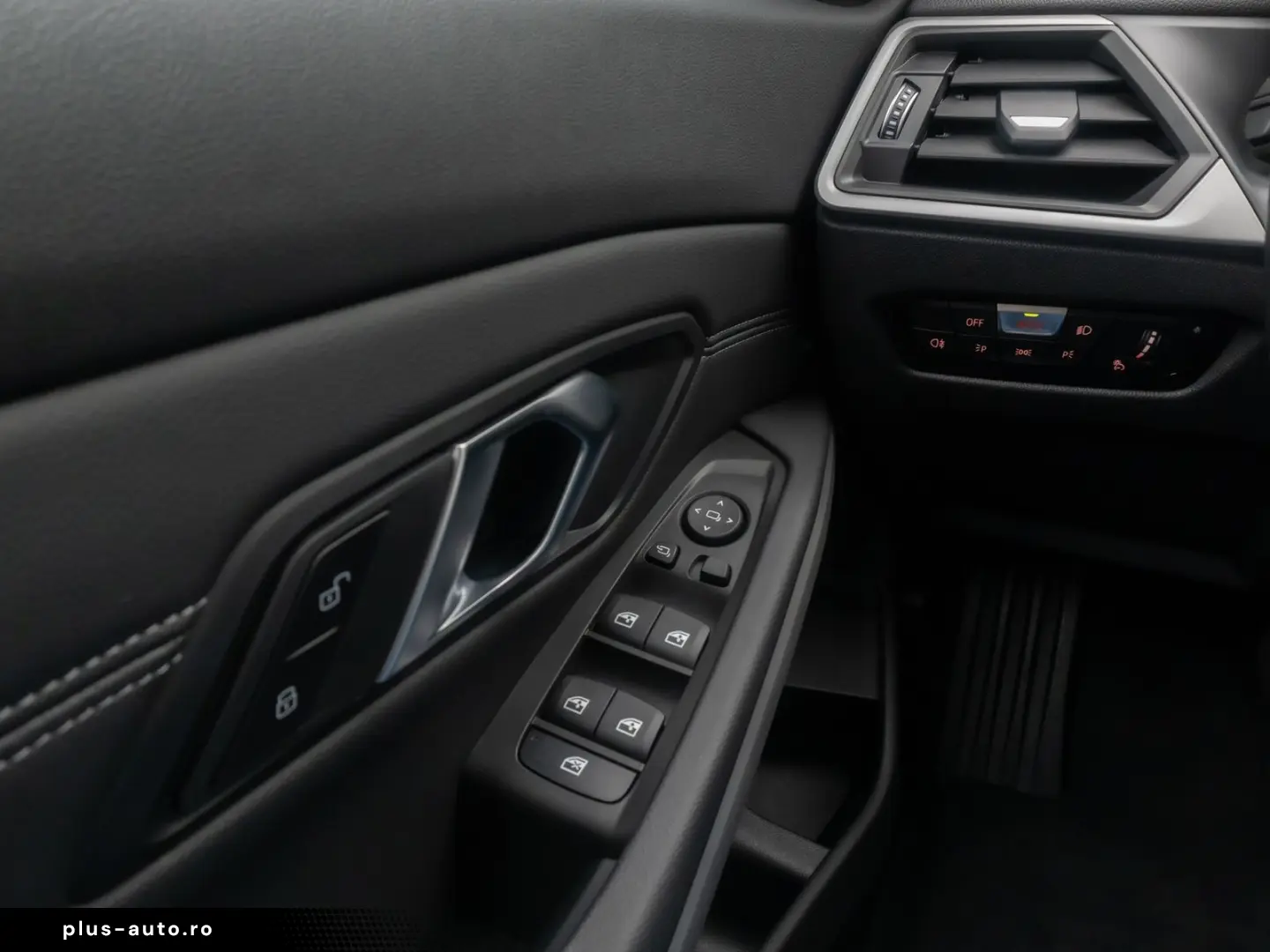 BMW 330i DigitalKey DAB Komfort HiFi Leder 18Zoll