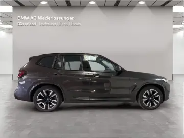BMW iX3 M Sport