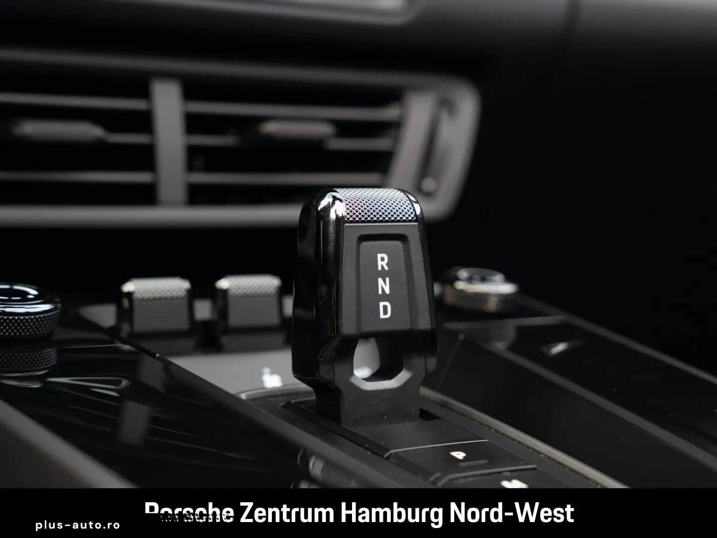 PORSCHE 992 -2 (911) Carrera Cabriolet BOSE Sportabgas