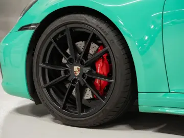 PORSCHE 992 911 Carrera S Cabriolet 18 Wege Sitze LiftVA