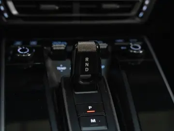 PORSCHE 992 911 Carrera S Cabriolet 18 Wege Sitze LiftVA