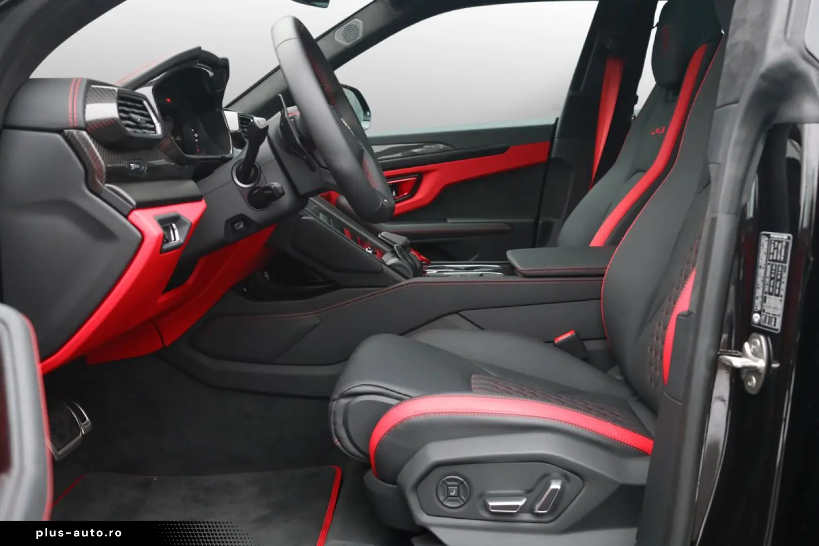 LAMBORGHINI Urus S   MY24   Akrapovic   Lamborghini Nürnberg