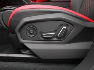 LAMBORGHINI Urus S   MY24   Akrapovic   Lamborghini Nürnberg