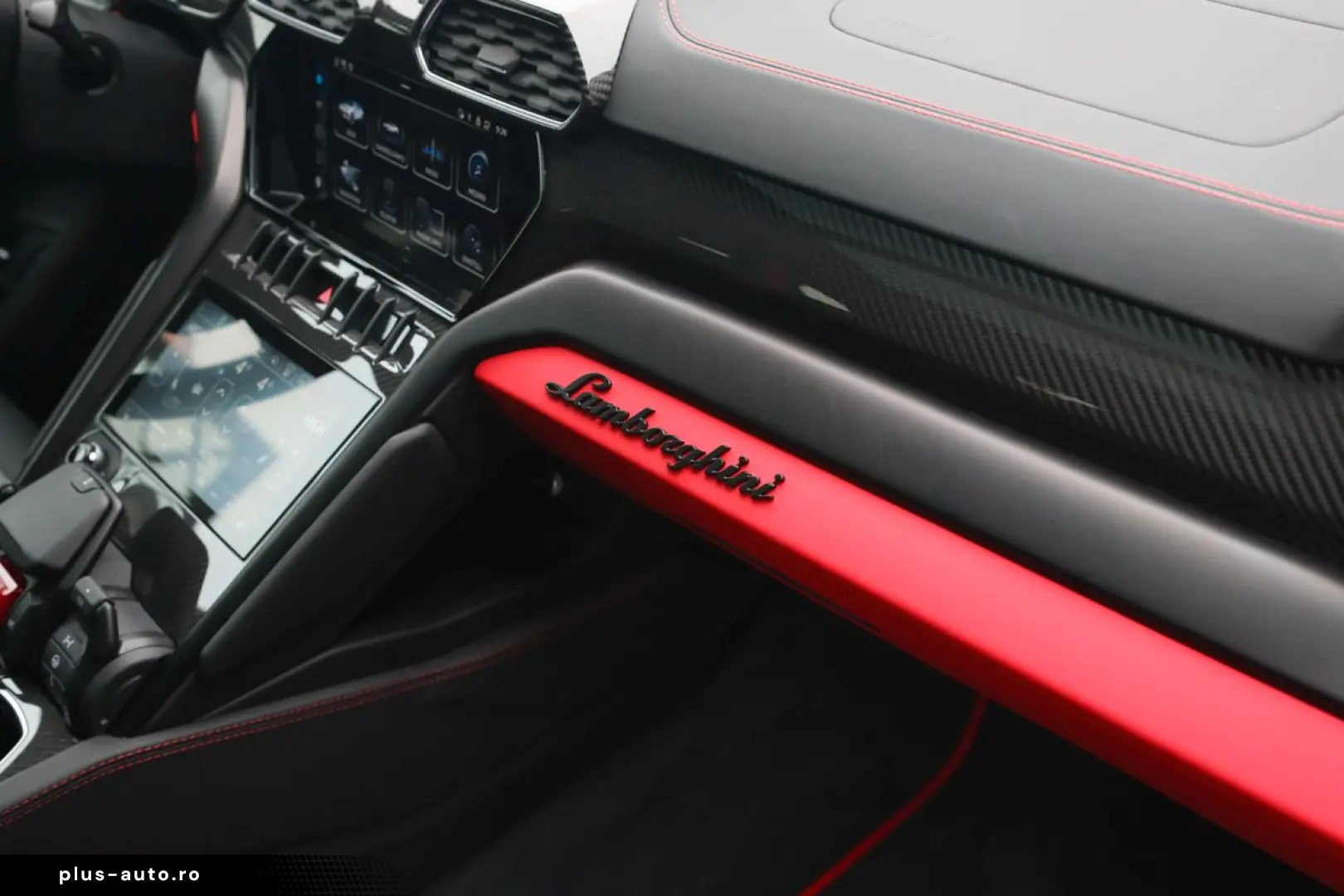 LAMBORGHINI Urus S   MY24   Akrapovic   Lamborghini Nürnberg