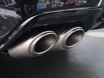 LAMBORGHINI Urus S   MY24   Akrapovic   Lamborghini Nürnberg