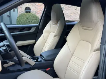 PORSCHE Cayenne Coupe INNORIVE SPORTDESIGN 22 ZOLL EXCLU