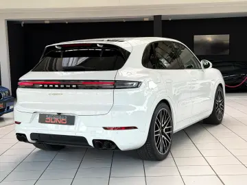PORSCHE Cayenne E-Hybrid 22 Turborad Sportabgas