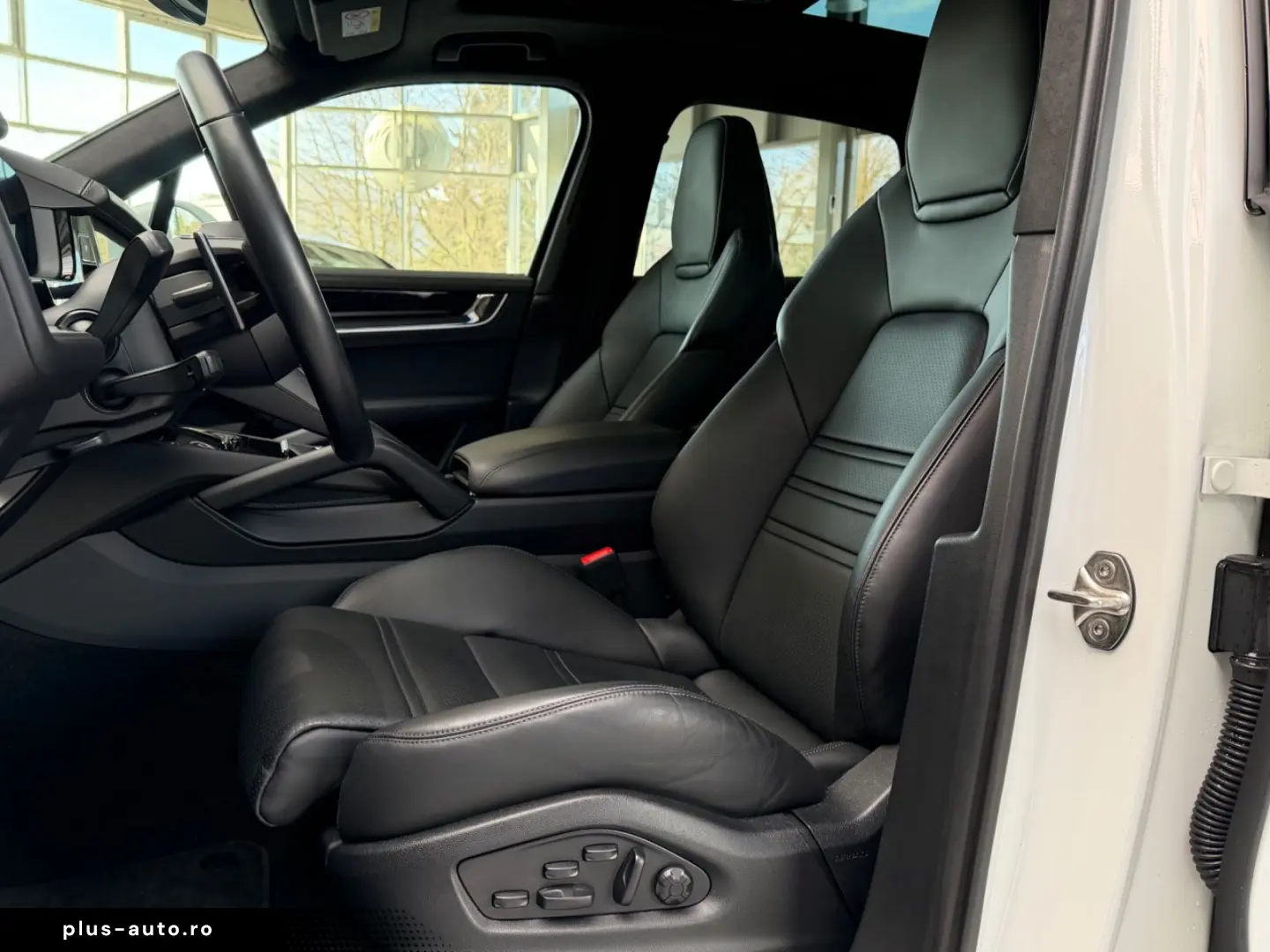 PORSCHE Cayenne E-Hybrid 22 Turborad Sportabgas