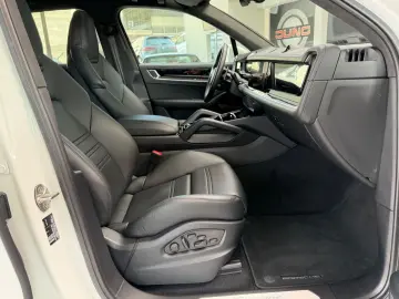PORSCHE Cayenne E-Hybrid 22 Turborad Sportabgas