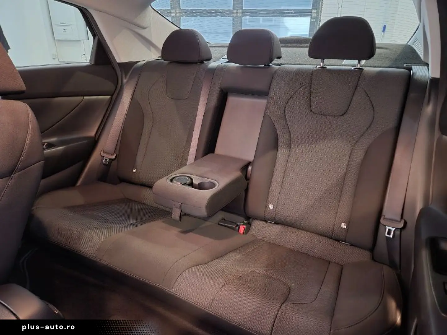 HYUNDAI ELANTRA 1.6 123CP Exclusive CVT