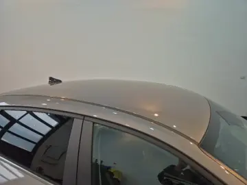 HYUNDAI ELANTRA 1.6 123CP Exclusive CVT