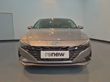 HYUNDAI ELANTRA 1.6 123CP Exclusive CVT