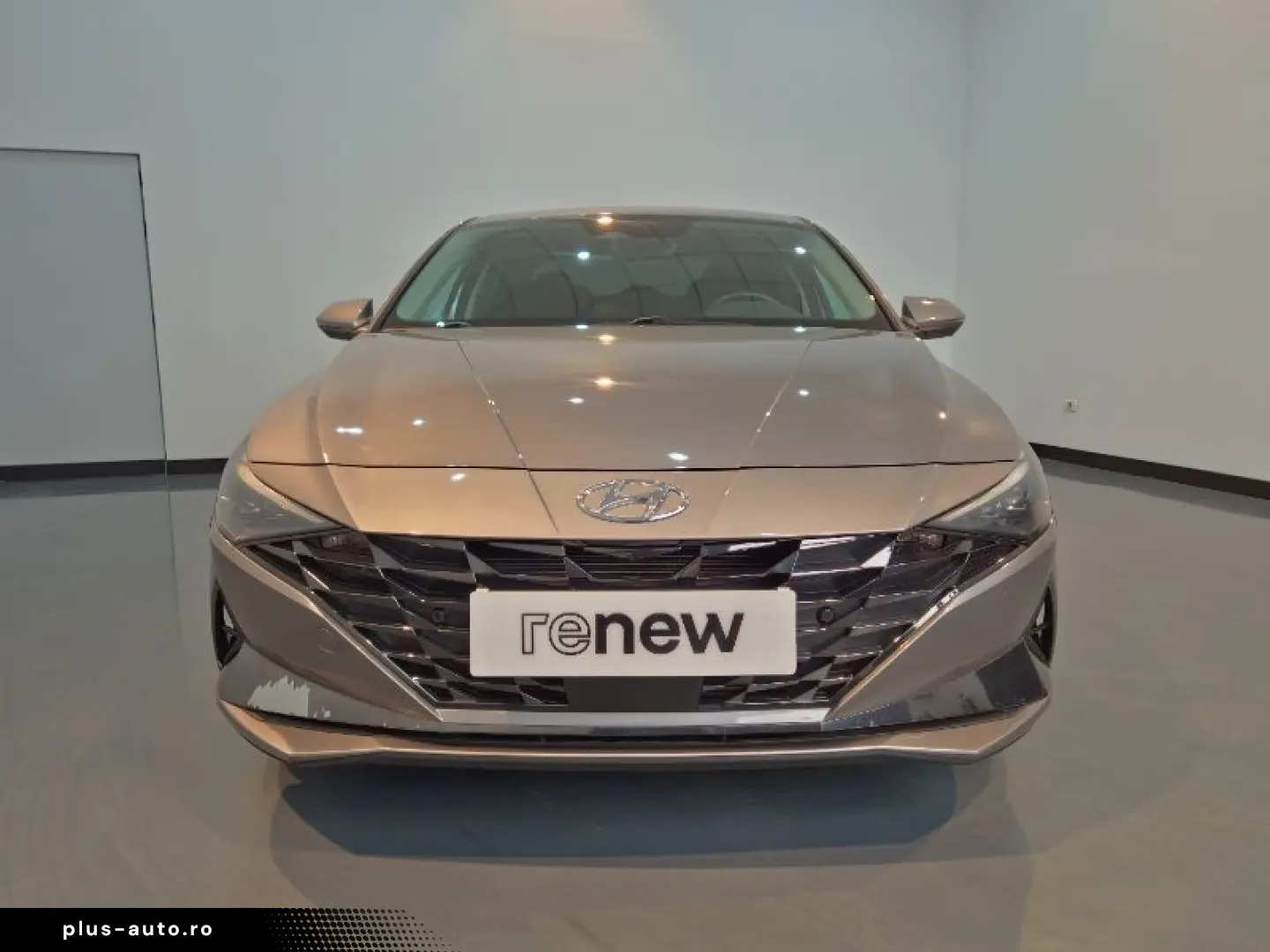 HYUNDAI ELANTRA 1.6 123CP Exclusive CVT