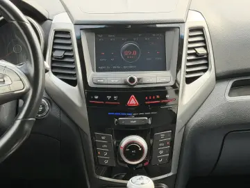 Ssangyong Tivoli 1.6 Turbodiesel Be Visual 4×2