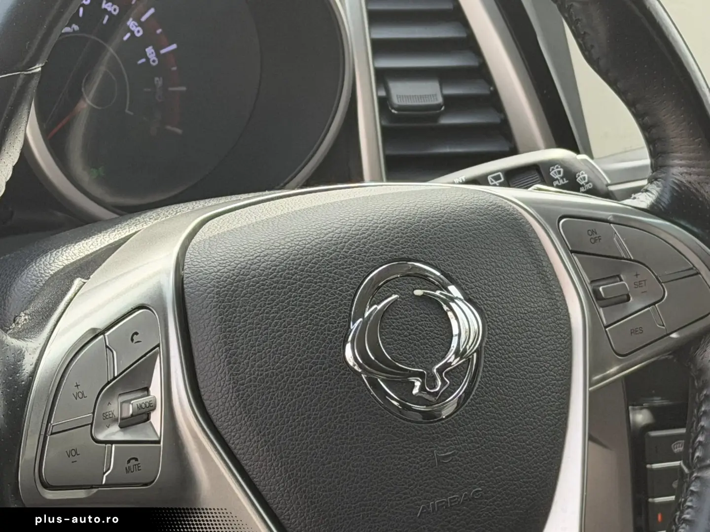 Ssangyong Tivoli 1.6 Turbodiesel Be Visual 4×2