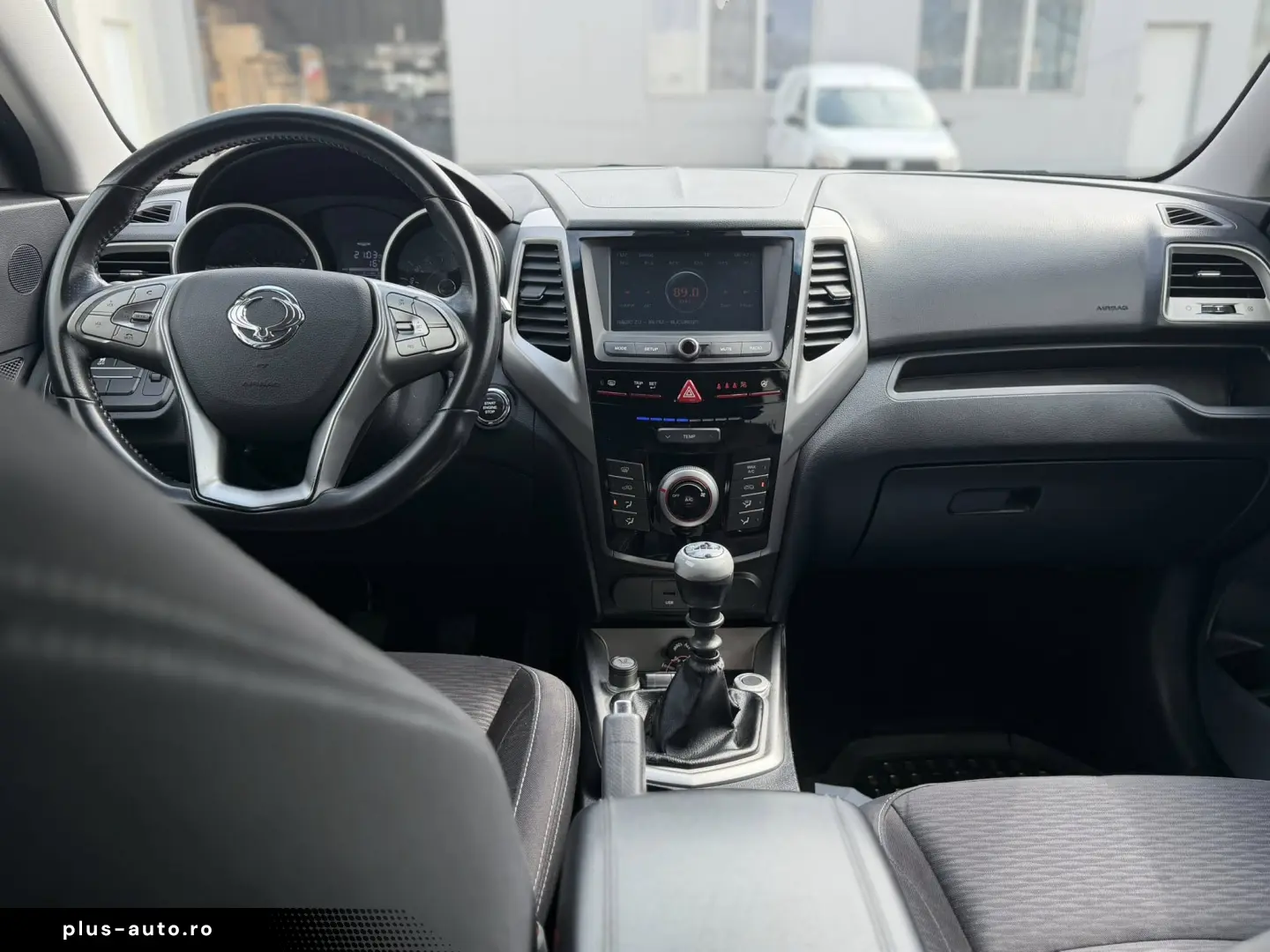 Ssangyong Tivoli 1.6 Turbodiesel Be Visual 4×2