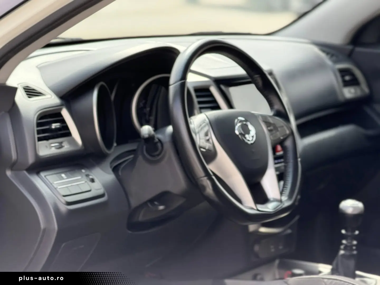 Ssangyong Tivoli 1.6 Turbodiesel Be Visual 4×2