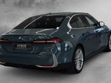 BMW 520 i Limousine LMR 19'' Park-Assistent