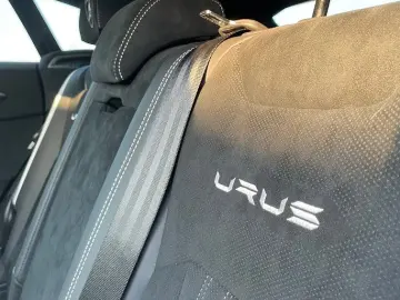 LAMBORGHINI Urus PERFORMANTE CARBON B&O MASSAGE PROD.2025
