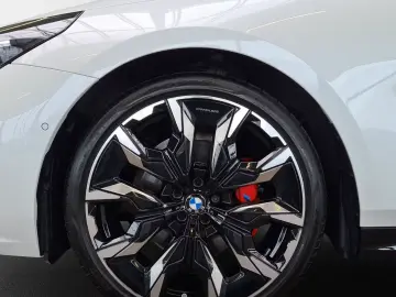 BMW 520 i Limousine M-Sport Pro Pano AHK