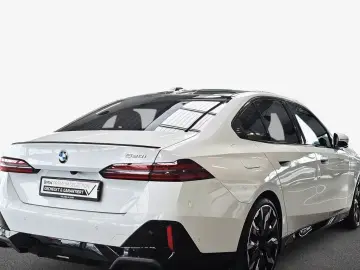 BMW 520 i Limousine M-Sport Pro Pano AHK