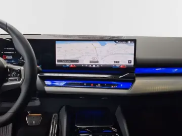 BMW 520 i Limousine M-Sport Pro Pano AHK