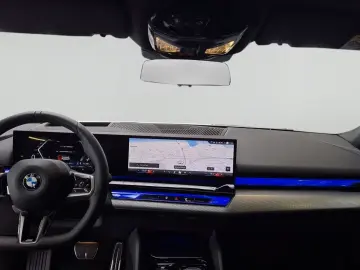 BMW 520 i Limousine M-Sport Pro Pano AHK