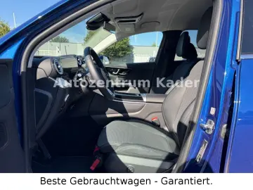 MERCEDES-BENZ GLC 200 4Matic LED Ambiente Navi Assis&hellip;