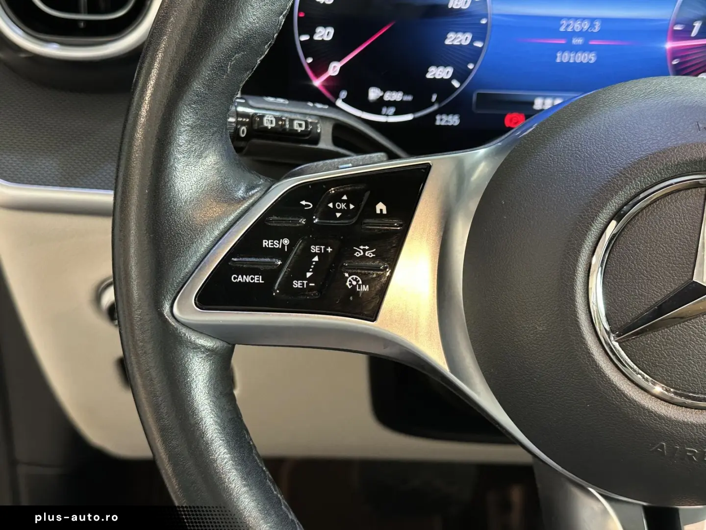 MERCEDES-BENZ GLC 220 d 4Matic Avantgarde AHK digCoc&hellip;