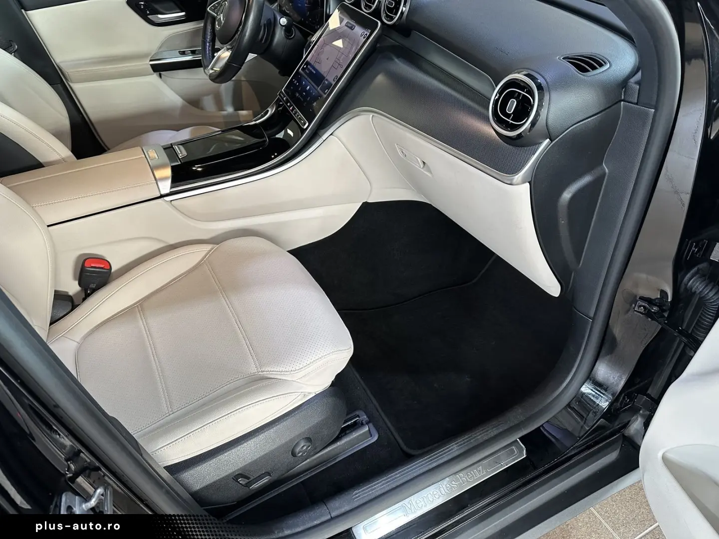 MERCEDES-BENZ GLC 220 d 4Matic Avantgarde AHK digCoc&hellip;