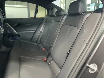 BMW M5 Limousine - MDrivers Pack