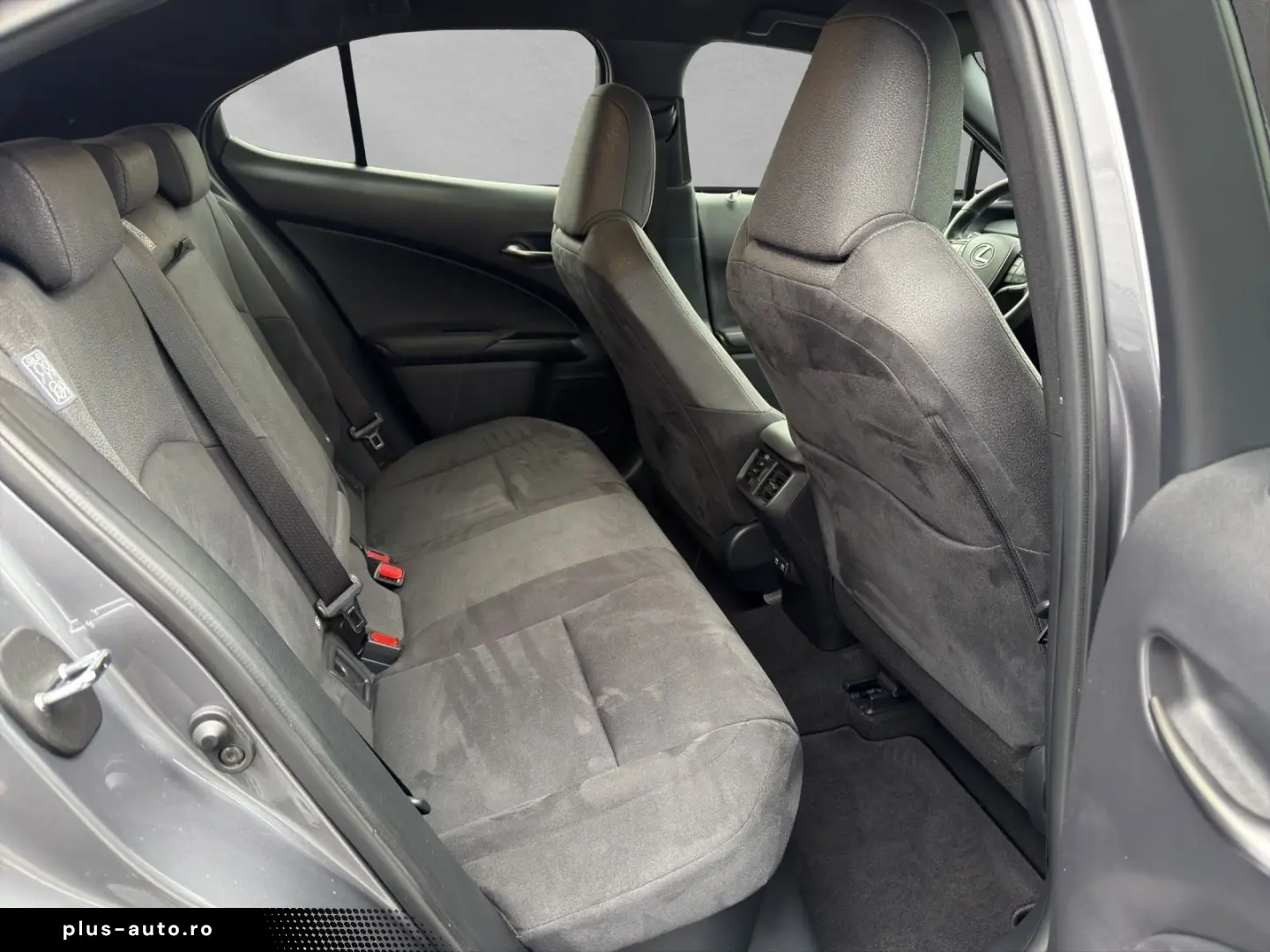 LEXUS UX 250 h STYLE CARPLAY PDC 15 JAHRE GARANTIE