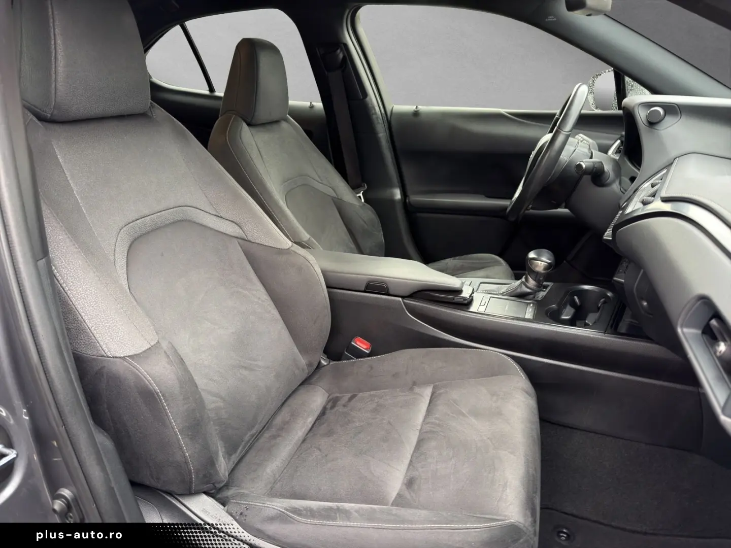 LEXUS UX 250 h STYLE CARPLAY PDC 15 JAHRE GARANTIE