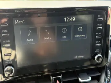 TOYOTA Corolla 1.8 16V Hybrid Automatik