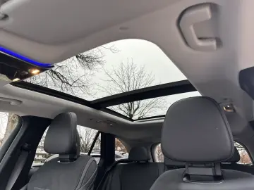 Mercedes-Benz GLC 300 4M AMG Advanced Plus Pano AHK