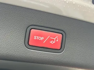 Mercedes-Benz GLC 300 4M AMG Advanced Plus Pano AHK