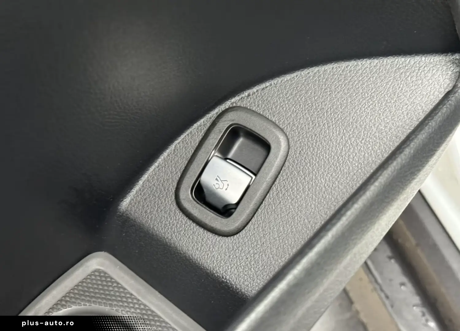 Mercedes-Benz GLC 300 4M AMG Advanced Plus Pano AHK