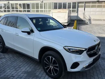 MERCEDES-BENZ GLC 220 d 4Matic LED NAVI KAM ALU SPUR&hellip;