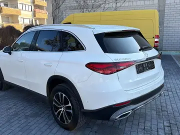 MERCEDES-BENZ GLC 220 d 4Matic LED NAVI KAM ALU SPUR&hellip;