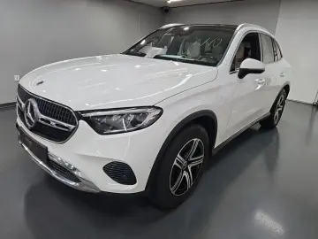MERCEDES-BENZ GLC 220 d 4Matic PANO ACC MEMO SITZKLI&hellip;