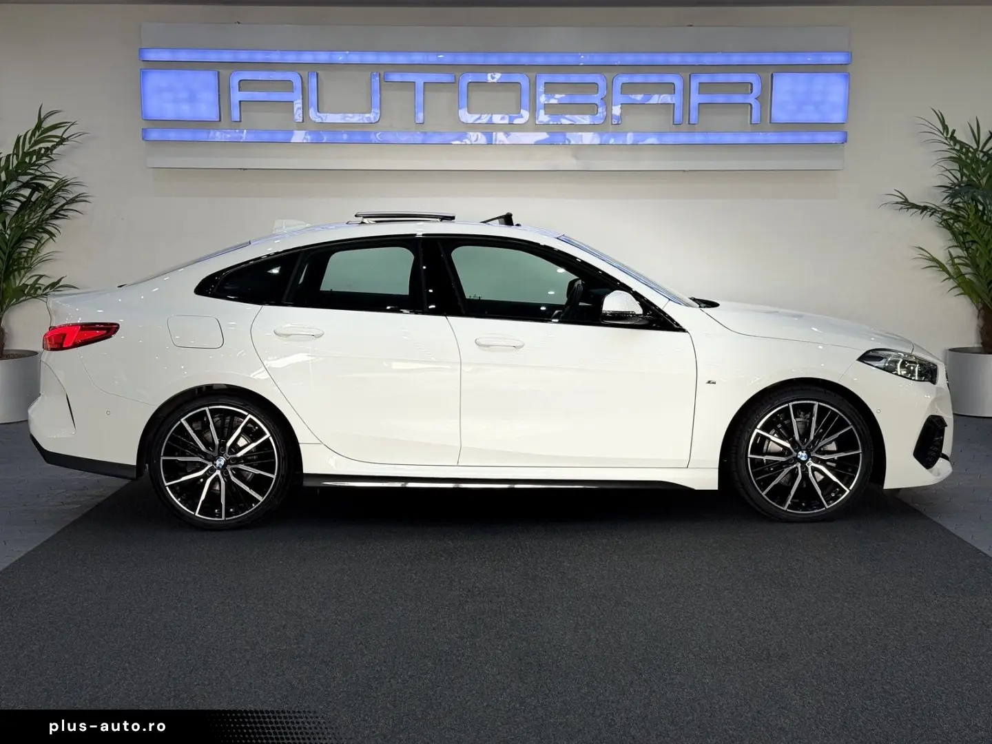 BMW 218 Gran Coupé M-SPORT M-SITZE HEAD_UP PANO 19Z