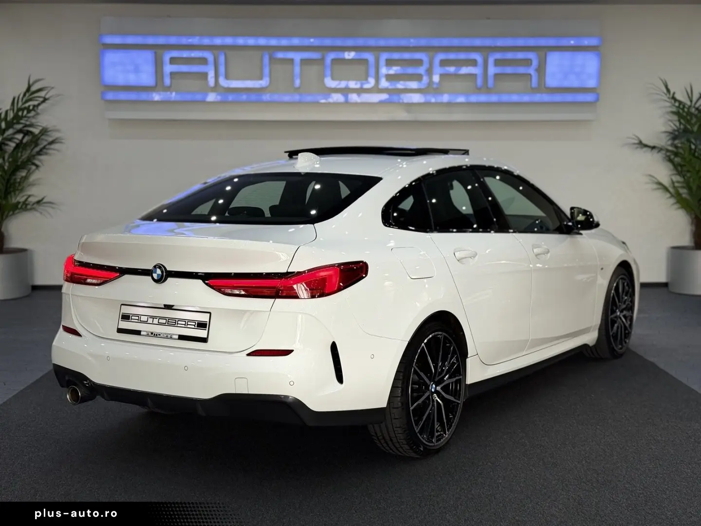 BMW 218 Gran Coupé M-SPORT M-SITZE HEAD_UP PANO 19Z