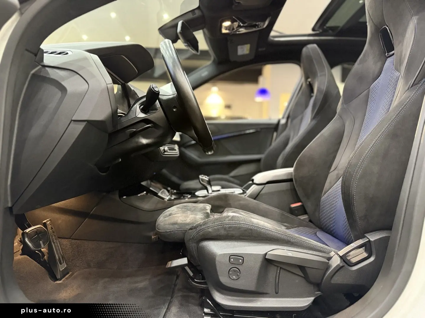 BMW 218 Gran Coupé M-SPORT M-SITZE HEAD_UP PANO 19Z