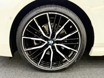 BMW 218 Gran Coupé M-SPORT M-SITZE HEAD_UP PANO 19Z