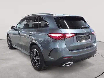 MERCEDES-BENZ GLC 200 4M-AMG Line Advanced KAM360