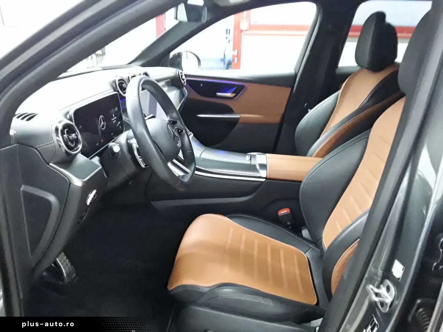 MERCEDES-BENZ GLC 200 4M-AMG Line Advanced KAM360