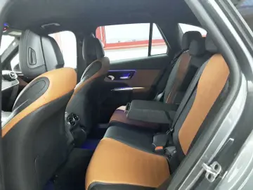 MERCEDES-BENZ GLC 200 4M-AMG Line Advanced KAM360