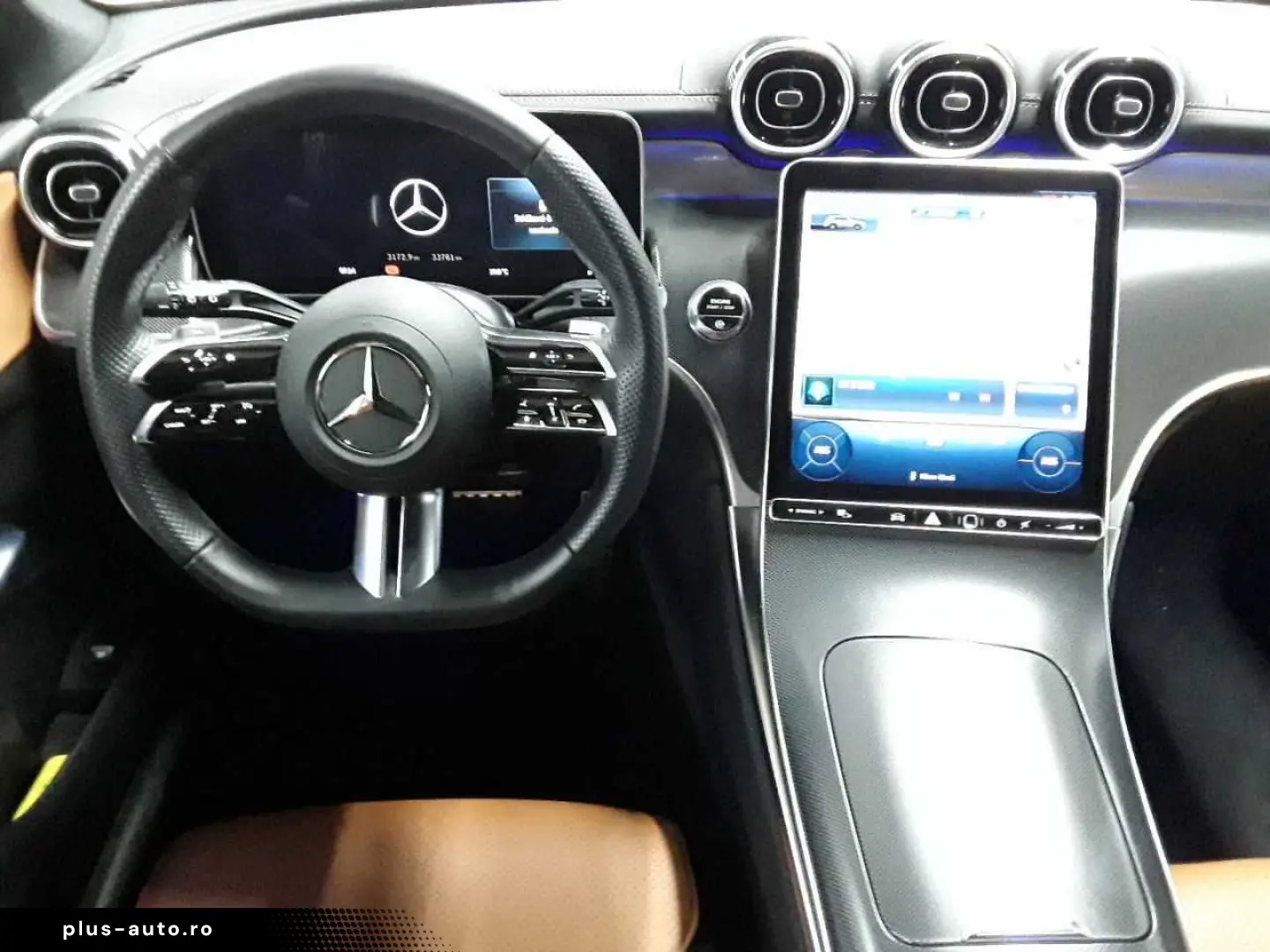 MERCEDES-BENZ GLC 200 4M-AMG Line Advanced KAM360