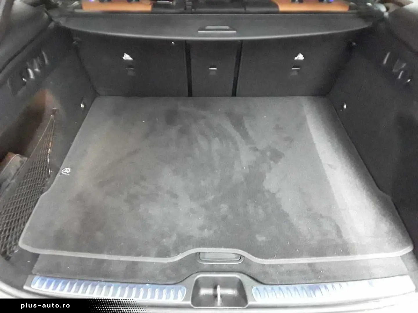 MERCEDES-BENZ GLC 200 4M-AMG Line Advanced KAM360