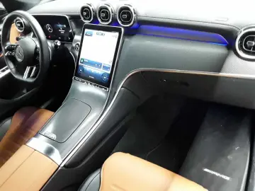 MERCEDES-BENZ GLC 200 4M-AMG Line Advanced KAM360